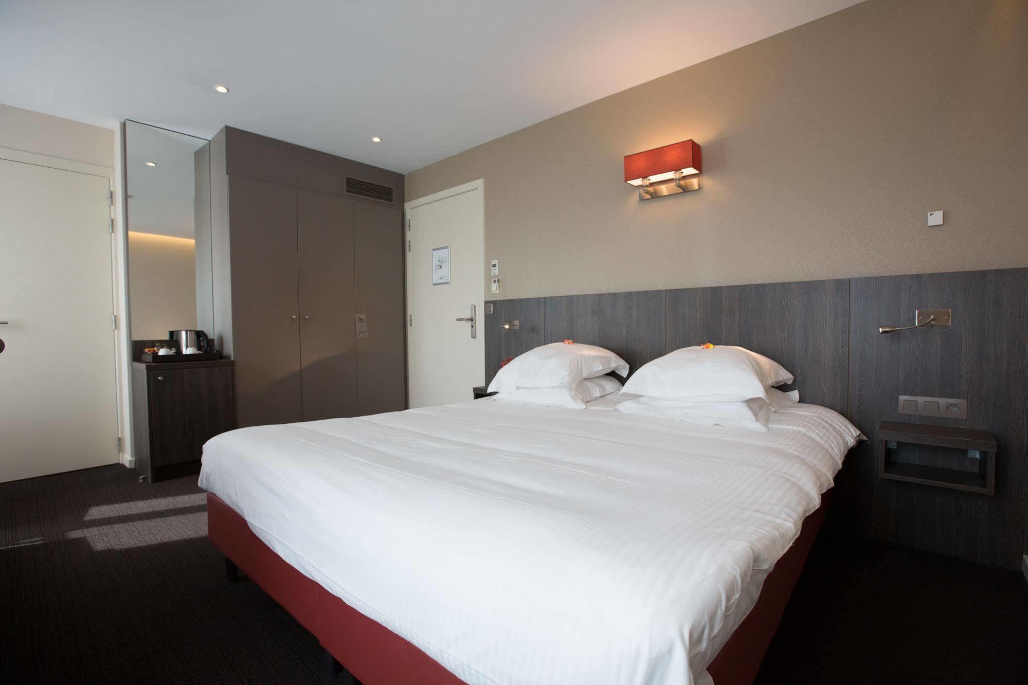 Albion Hotel Ieper Ngoại thất bức ảnh